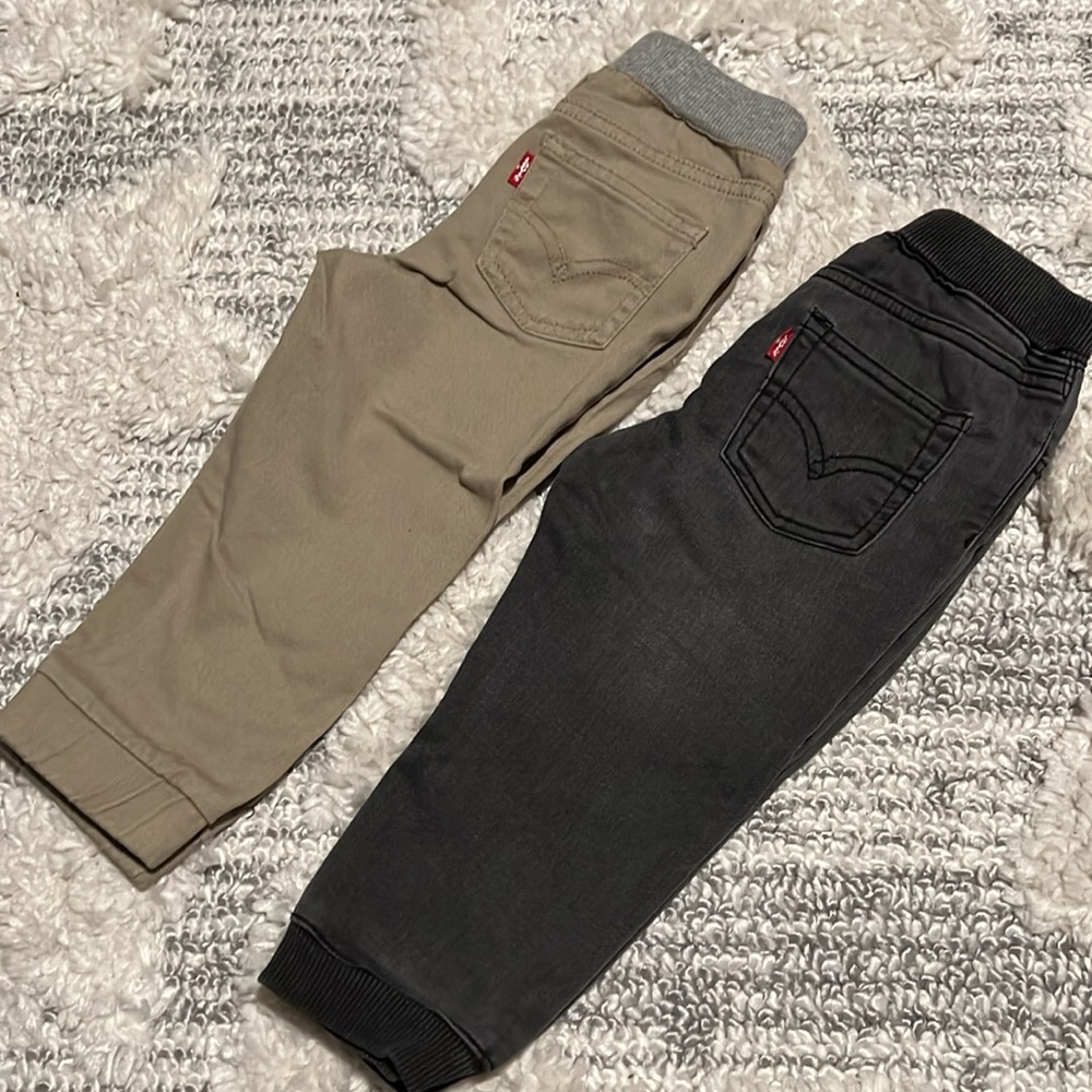 Levi’s Baby Boy Jogger Pants. Knit Denim grey and True Chino Khaki. 24 months